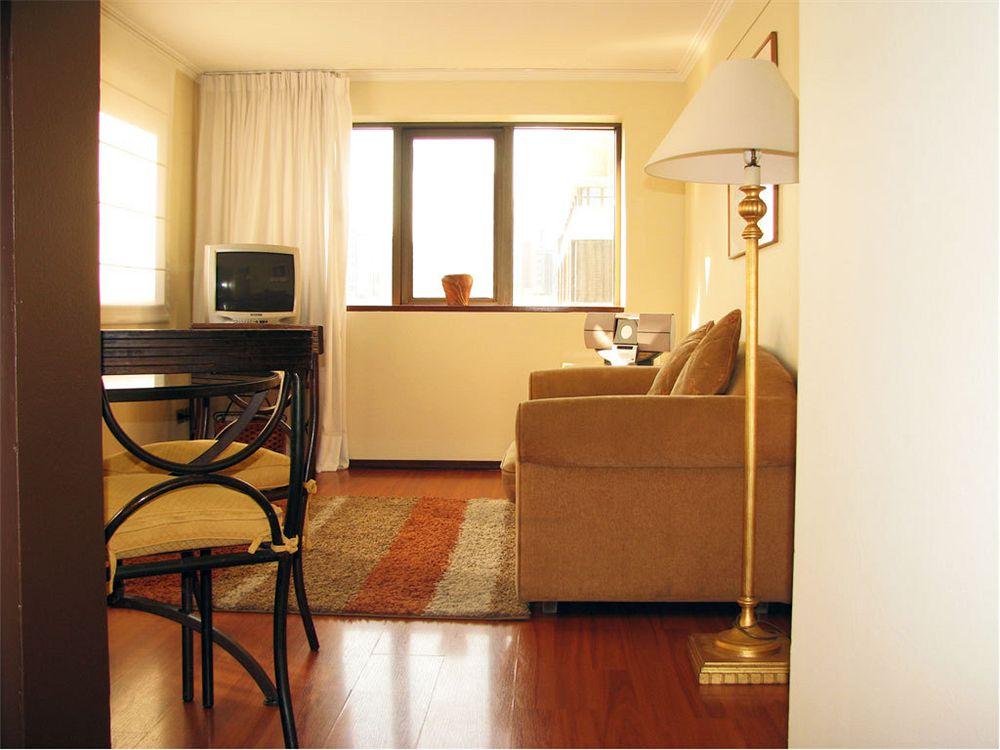 Rq Bosque Tobalaba Hotel ซานติอาโก ภายนอก รูปภาพ