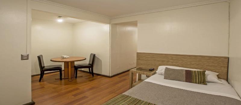 Rq Bosque Tobalaba Hotel ซานติอาโก ภายนอก รูปภาพ